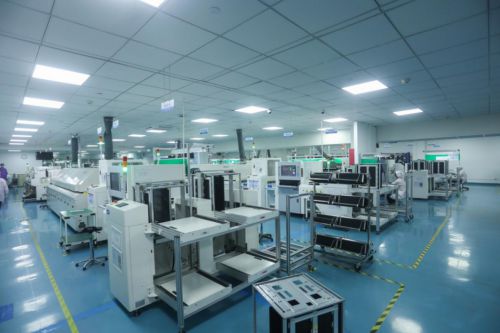 云漢芯城 雙項大獎彰顯數字化建設硬實力，技術服務鑄就產業新標桿